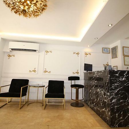 Flower Palace Hotel Istanbul Bagian luar foto