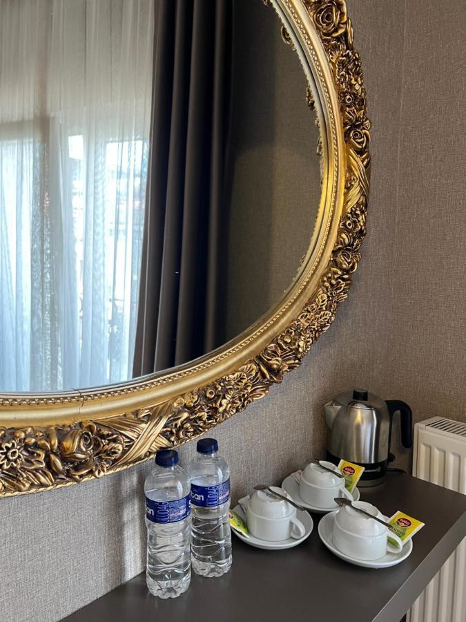 Flower Palace Hotel Istanbul Bagian luar foto