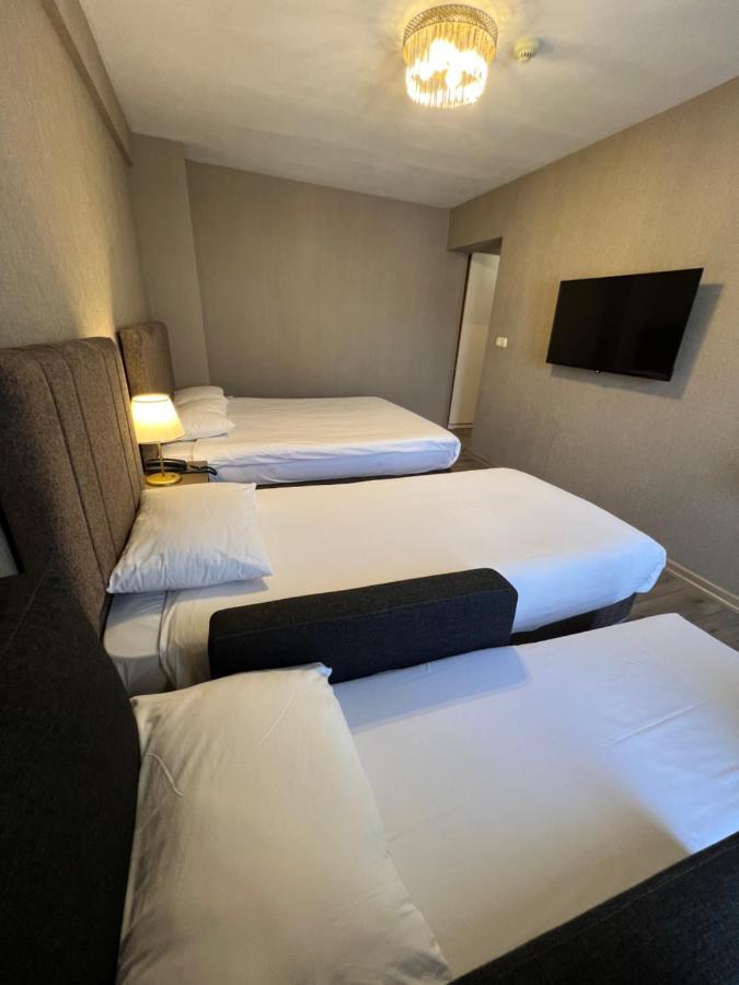 Flower Palace Hotel Istanbul Bagian luar foto
