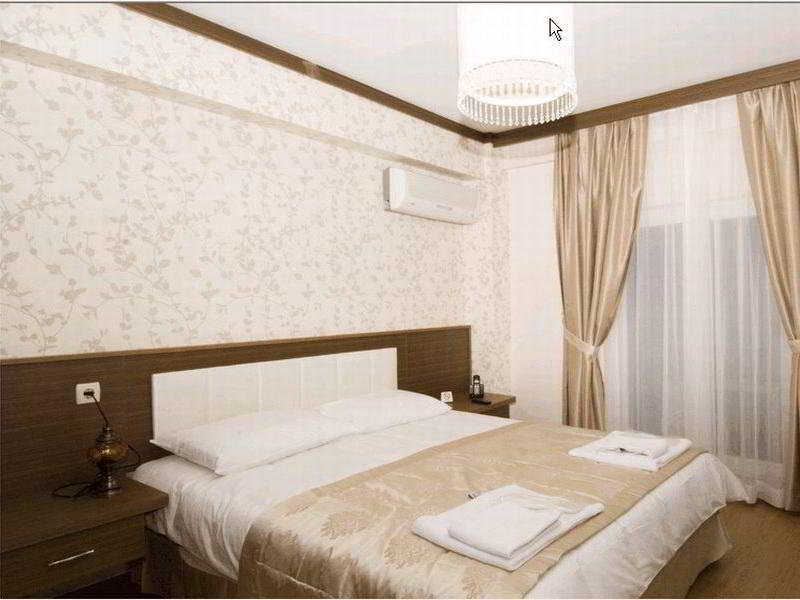 Flower Palace Hotel Istanbul Bagian luar foto